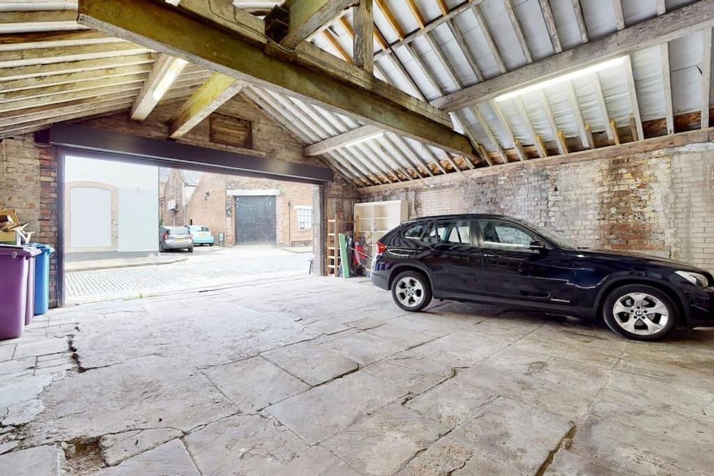 Holiday home Georgian House With Parking